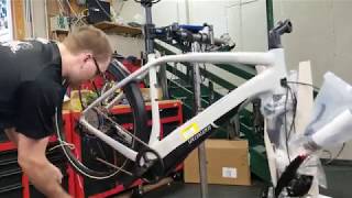 Specialized Vado 40 unboxing and build [upl. by Wieren286]