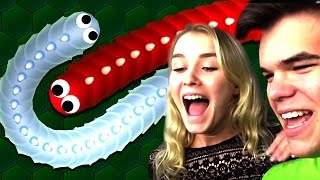 GIRLFRIEND vs BOYFRIEND IN NEW SLITHERIO [upl. by Anelaj]